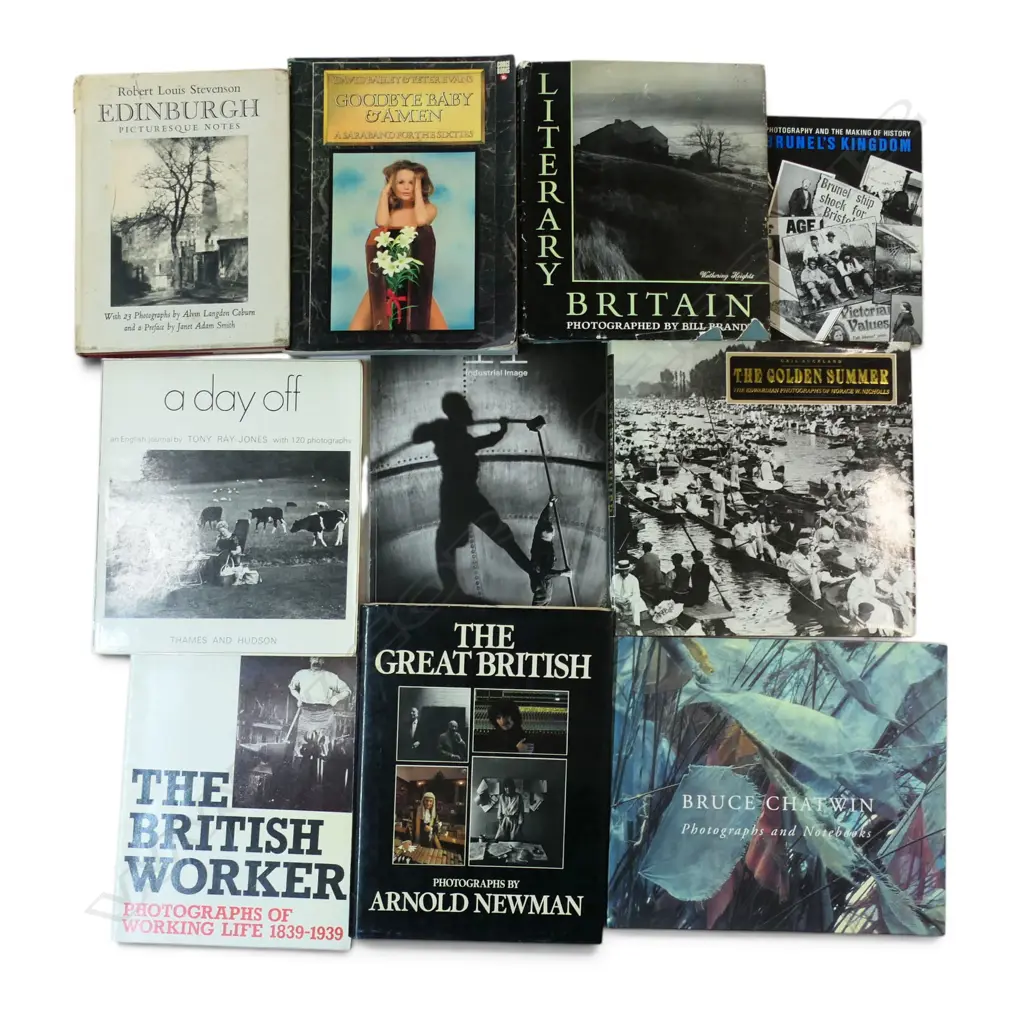 TEN PUBLICATIONS - 19TH AND 20TH CENTURY BRITISH PHOTOGRAPHY Image 1++